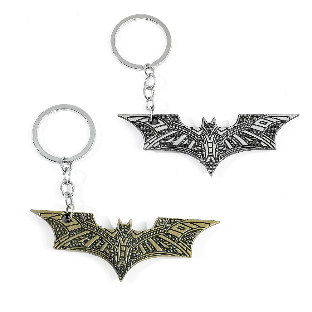 Daith Heart Ring - Porte-clés pendentifs chauves-souris, bijoux de super-héros